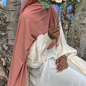 Hijab en soie de médine simple vieux rose foncé